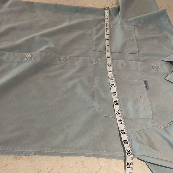 Columbia button down collared polo Omni-wick dry fit top SZ small - Picture 8 of 8